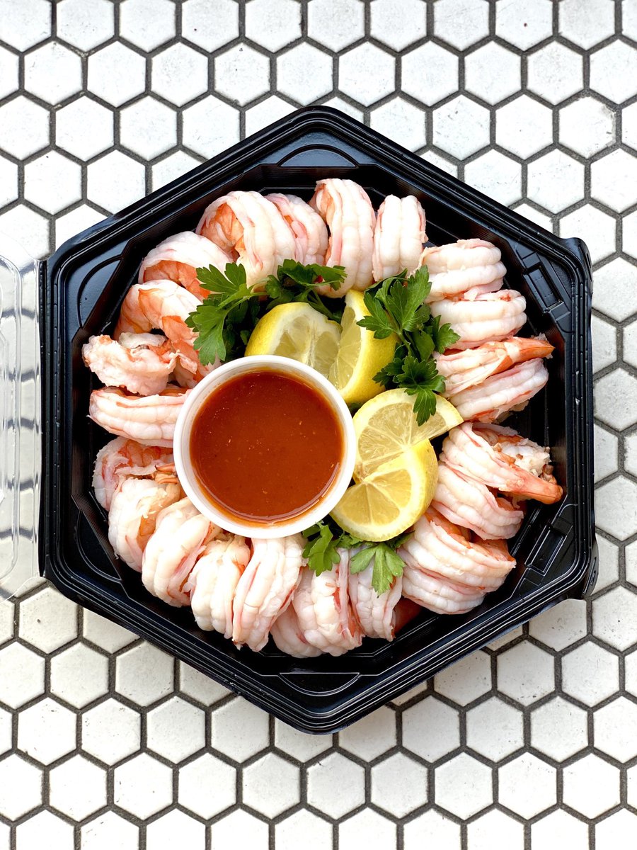 JackRoseinDC's tweet photo. The ocean called, they’re running out of shrimp (that’s ‘cause we’ve got ‘em all stocked + ready for your Thanksgiving dinner snacks) 🍤 // classic Shrimp Cocktail complete w/🍋 wedges + cocktail sauce, available on our #ThanksgivingToGo menu! Pre-order: https://t.co/i7qbJpDUAp https://t.co/t9yviYRG4u
