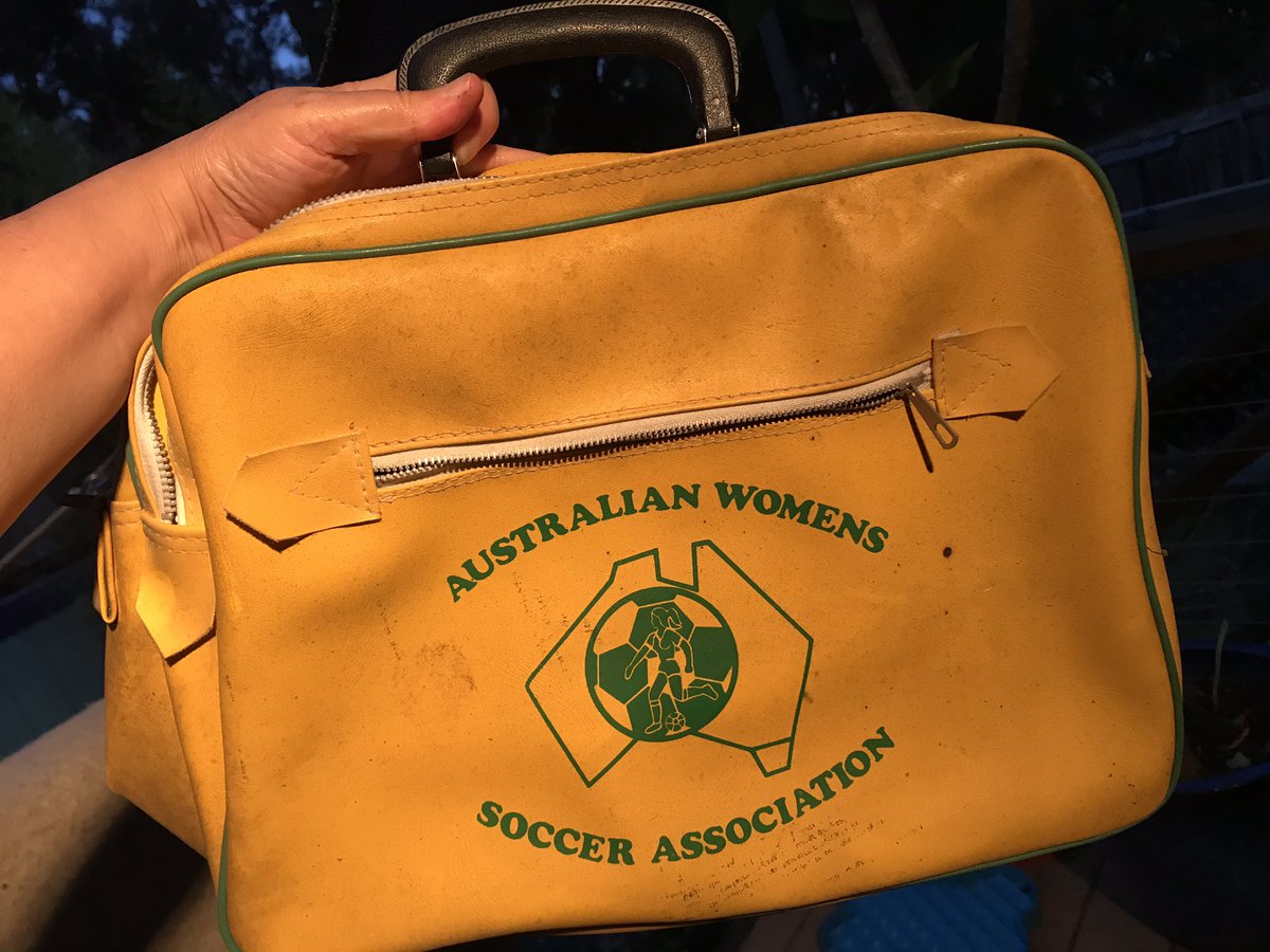 MatildasAlumni's tweet photo. Anyone remember THESE? ๐ #showinyerage #matildas #stylequeens โฝ๏ธ https://t.co/8uP1A31G37