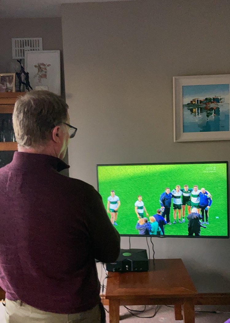 _KarenFox_'s tweet photo. Emotional isn’t the word. Could not be prouder!  💙💛💙 @brianfoxtipp @TipperaryGAA https://t.co/gZ1WGwbQ8i
