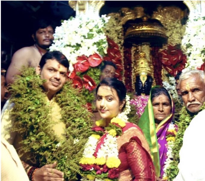 Every year, thousands of devotees sacrifice all comforts of life & walk barefoot on a pilgrimage to Pandharpur & reach there on the holy day of Ashadi Ekadashi The CM of Maha & his wife do the Pooja ( see the pic of Devendra Bhau with wife Amruta )