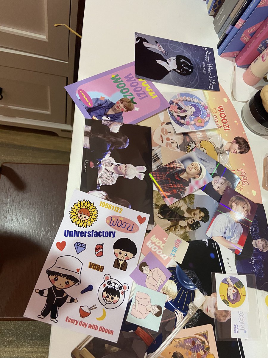 vwc1001t's tweet photo. เป็นคาเฟ่ที่น่ารักมากๆเลยทั้ง2ที่ ขอบคุณผู้จัดนะคะ   #MyUniverseisYou_WOOZI #1122_SMILEYWOOZIDAY https://t.co/7D7oCwmZqc