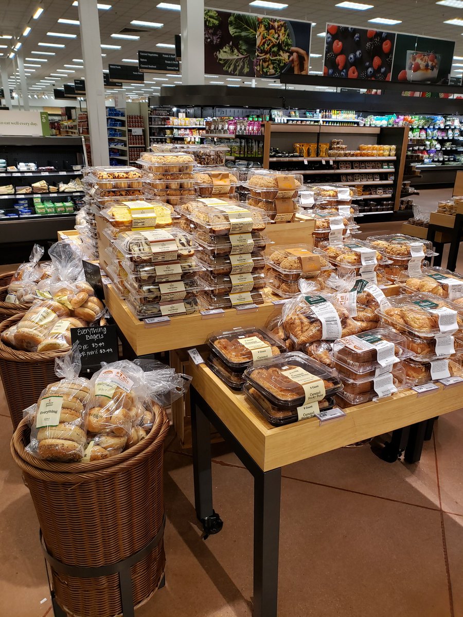 Stephanie Anglin tweet media