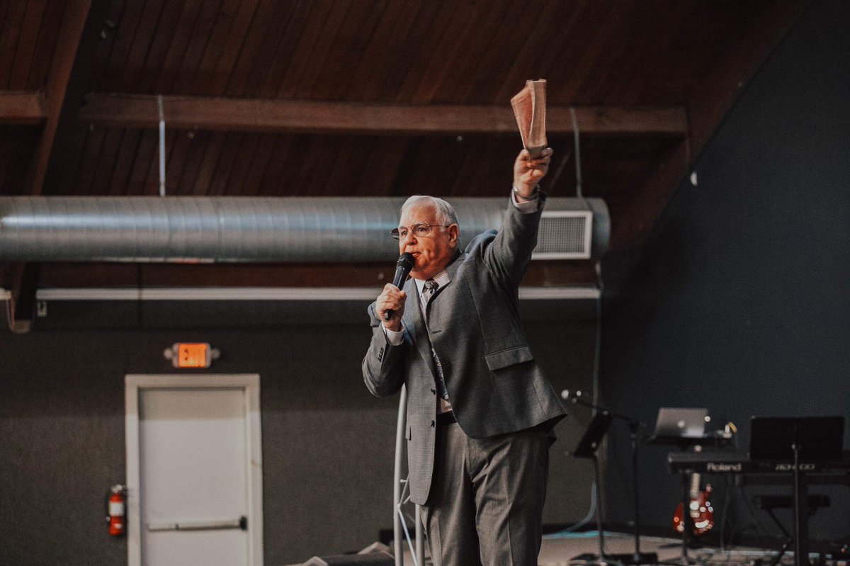 TXBibleCollege's tweet photo. Our last chapel of the year was incredible! Thank you to every staff member and student who walked in the Spirit and helped make this last chapel one of our favorites🙌🏻
-
#tbcnow #whereministryhappens #upci #apostolic #pentecostal https://t.co/FZzZBnygyj