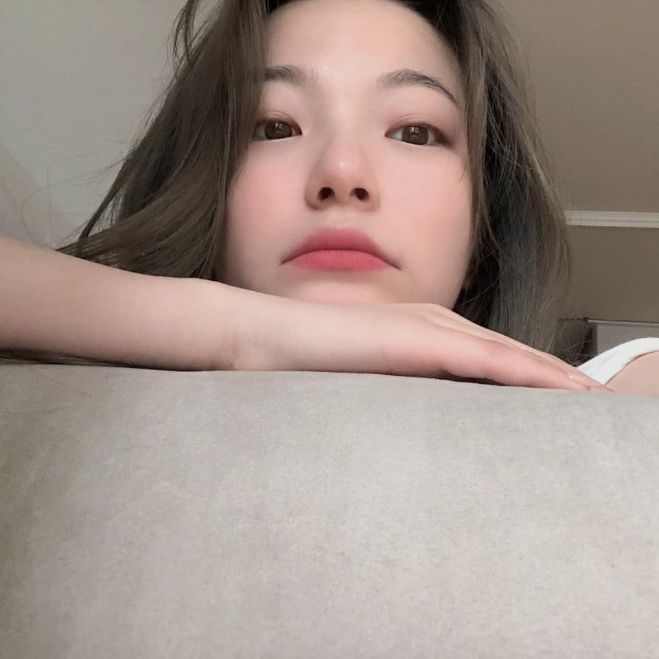 archivesfromis's tweet image. ˚₊ jiheon ￫ #백지헌 
© ig update ➫ 201122