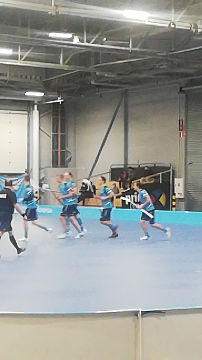 PelicansSB's tweet photo. Melkoiset maali karkelot 13.55 pelattu 3-3#salibandy https://t.co/FRoeRtKDHh