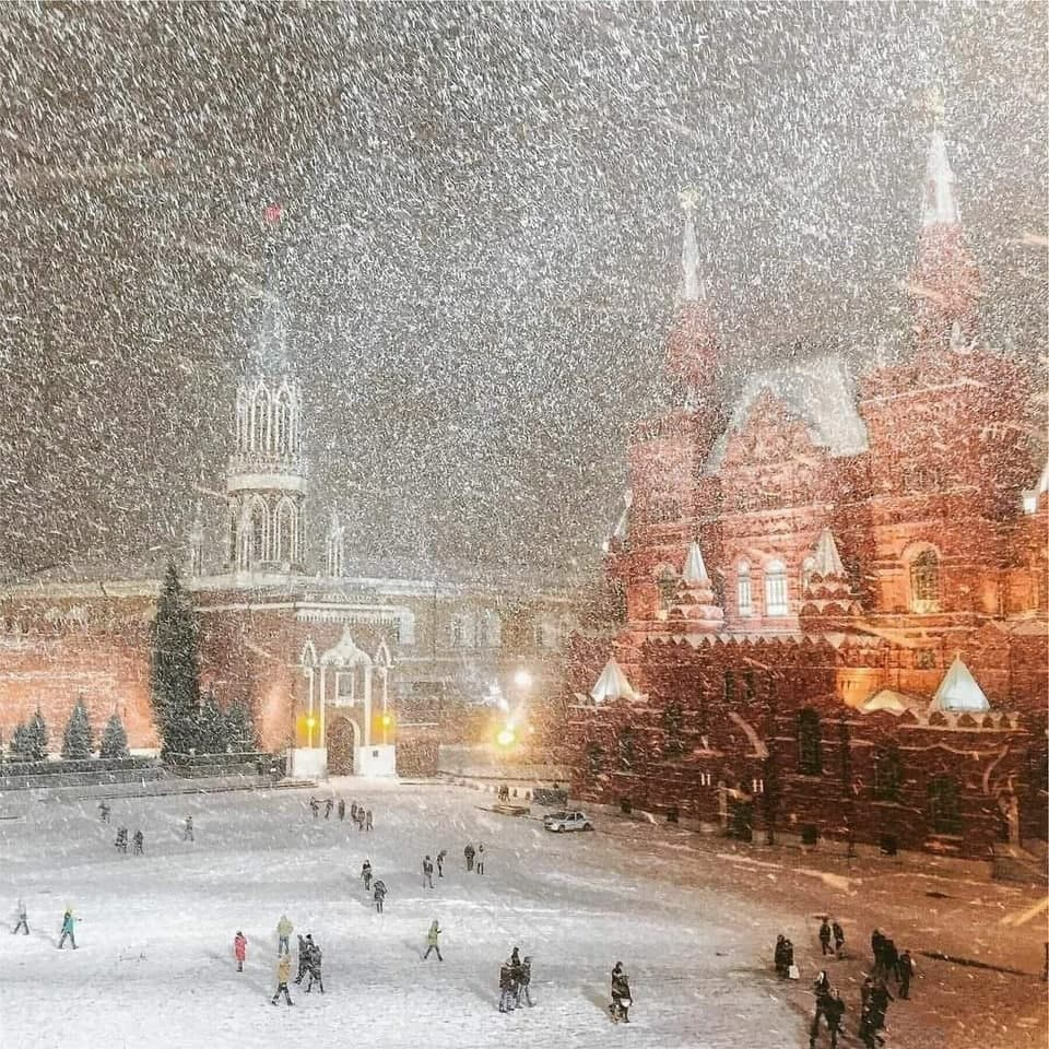 moslenta's tweet photo. Москва будто с открытки ❤️ https://t.co/PF0jPEvbo2