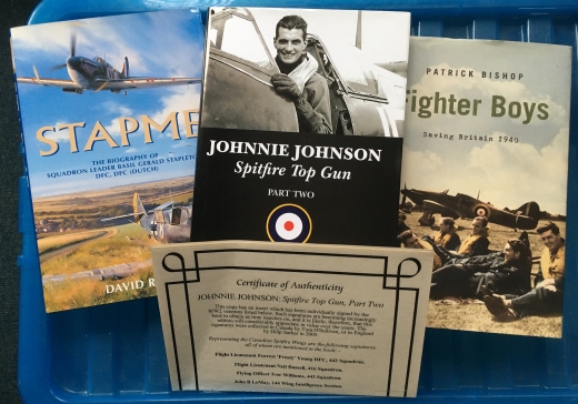 NewarkAirMus's tweet photo. Some other pre #Lockdown2 gifted items were these signed #aviation books & these are available as part of the #NAMorderAndCollect offer – one is c/w signed insert & certificate!
#UKGiftAM
#ShopIndie
https://t.co/4PRg6rcAZa https://t.co/WwA7vhdR0h