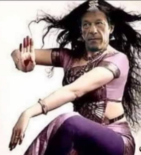 zahida_ansari's tweet photo. چندہ بائی                                                                         ہسپتال بنانا ہے - چندہ دیں . پارٹی بنانی ہے - چندہ دیں . جلسہ کرنا ہے - چندہ دیں . دھرنا دینا ہے - چندہ دیں . حکومت مل گئی ہے - چندہ دیں . ڈیم بنانا ہے - چندہ دیں . کرونا پھیل رہا ہے - چندہ دیں 😜🤣 https://t.co/1kolIrzG35