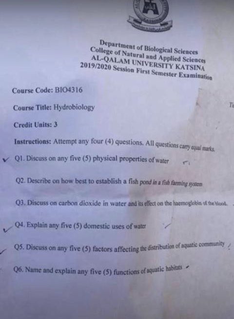OfficialMNasir's tweet photo. Al-Qalam Students are really going through a lot, it’s not easy for this tough questions. 
😂😂
#TheAbusite don't say a word, I knew you people 🤓😉 https://t.co/dgkfRudx8e