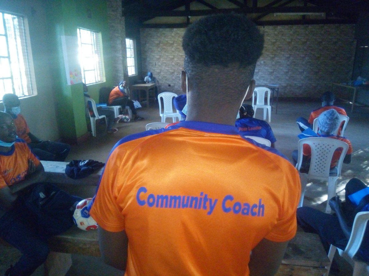 Angazasportsdev's tweet photo. It has been an amazing weekend as we concluded our community coaches sexual, reproductive health and Covid 19 awareness training.
supported by :
#Fifafoundation
#streetfootballworld
#BUYAs
#communitycoaches https://t.co/qkZwsQfDqD