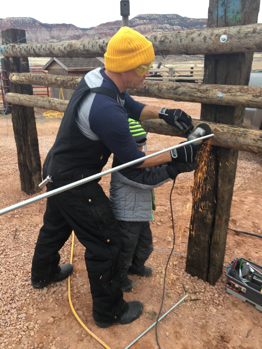 TravisBrown44's tweet photo. I’m grateful for how I was raised and that my children can experience it as well.  #GiveThanks https://t.co/RbIcbM26oY