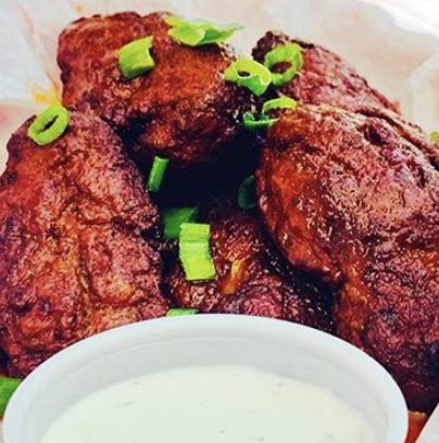 SeitansR's tweet photo. #BuffaloWingz https://t.co/ei21P8bFNs