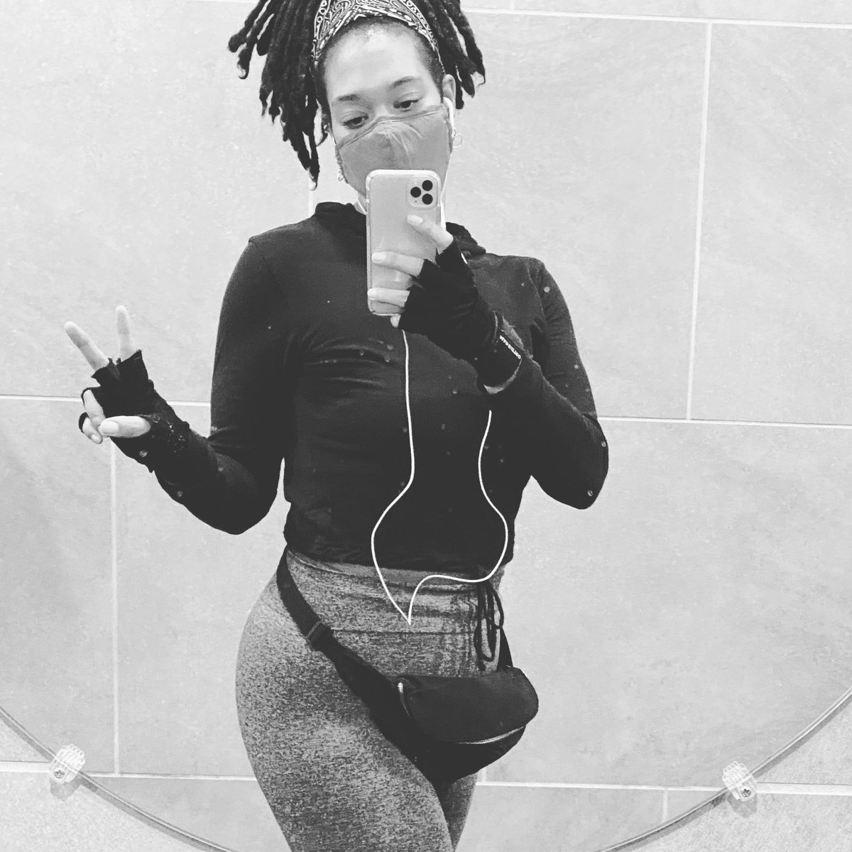 DawnCla27028948's tweet photo. Never give up! If you have a vision you have it for a reason. Pursue it, everything will work out for you! Have faith, one step at a time you will accomplish your goals 💋. Positive vibes💞. Happy Sunday ❤️! #fitness #dcfit #positivevibes #faith #dream #fitnessmotivation #vision https://t.co/DPm7mNDfsg