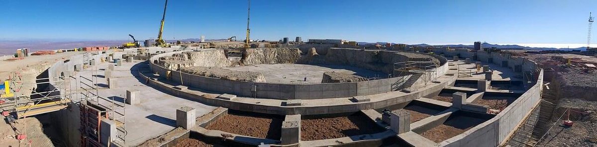 Astro_MAA's tweet photo. تفصلنا أربع سنوات فقط عن هذا الصرح العظيم..
التلسكوب فائق الكبر Extremely Large Telescope (اختصاراً:التلسكوب ELT)♥️ 🌌
تابعوا تطورات بناء المرصد على هذا الوسم:
#ELTprogress
ESO Astronomy©️ https://t.co/UJBEfvMG45