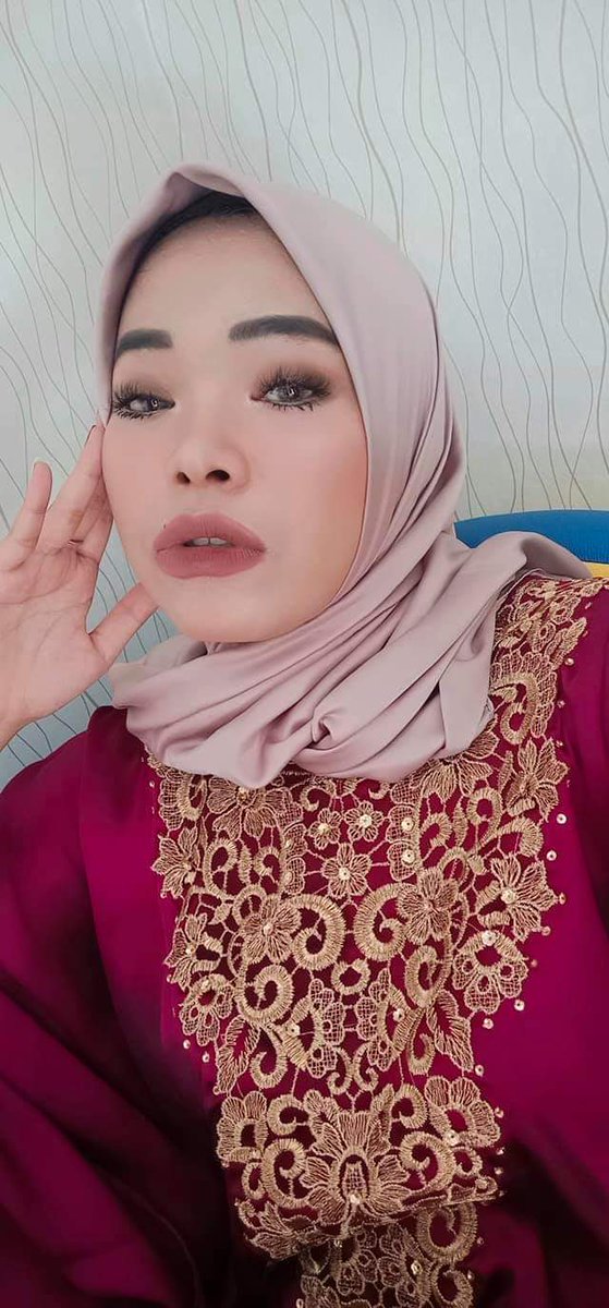 jaylovemilf's tweet photo. tetangga gw entah kenapa selalu sange klo liat dia..ukhh pgn jadiin budak lacur kontol gw https://t.co/WZGwwd0tNz