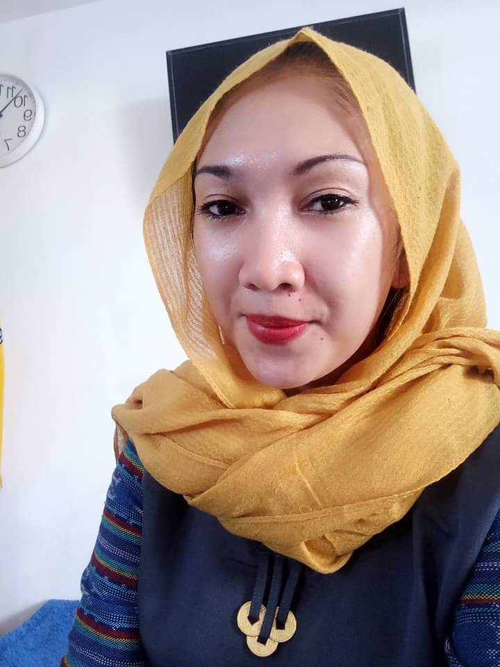 jaylovemilf's tweet photo. kakak tiri ku yg janda pengen rasanya jadiin memek lacur dia pemuas kontol https://t.co/kBr6bwpBRm