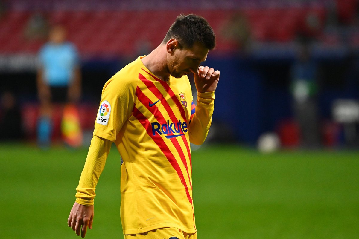 Fc Barcelona are now 10th on the La Liga table and 9 points behind Atletico Madrid ๐๐
Koeman out?! ๐ฅด https://t.co/a6M8Y0I35l
