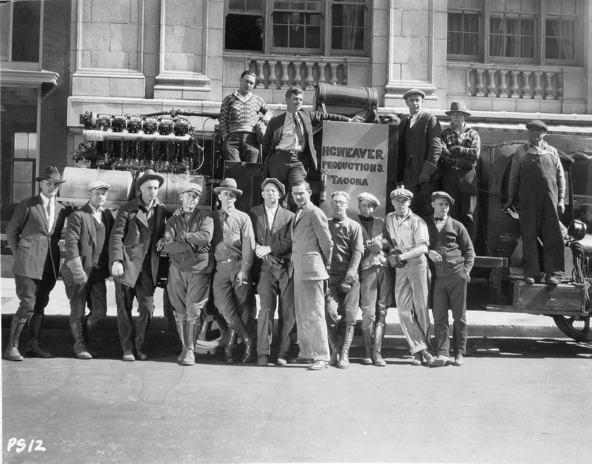 Tacoma_History's tweet photo. Lighting technicians from the H.C. Weaver movie studio posed outside of the Winthrop Hotel with their newly arrived chief electrician and their state-of-the-art portable generator in May of 1926.
π·:Β @tacomalibrary
#EyesOfTheTotem #WeaverStudios #TacomaHistory https://t.co/EQPmMg9gPQ