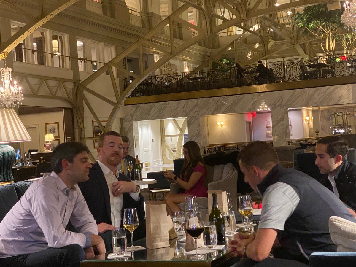 Skinnyg3307's tweet photo. @AdamParkhomenko They sure did. They sold their souls. Drinking Dom. #Domgate https://t.co/qfBnMKPmwx