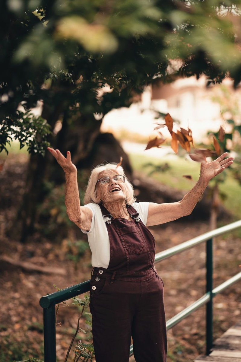 HealthKeeperz's tweet photo. We believe that providing hospice care to our patients is a high honor and precious privilege. We're looking for a dedicated Registered Nurse to join our hospice team in Cumberland County. Apply today! #JobPost #HospiceCare https://t.co/VYXI90hYcs https://t.co/soklga0wHh
