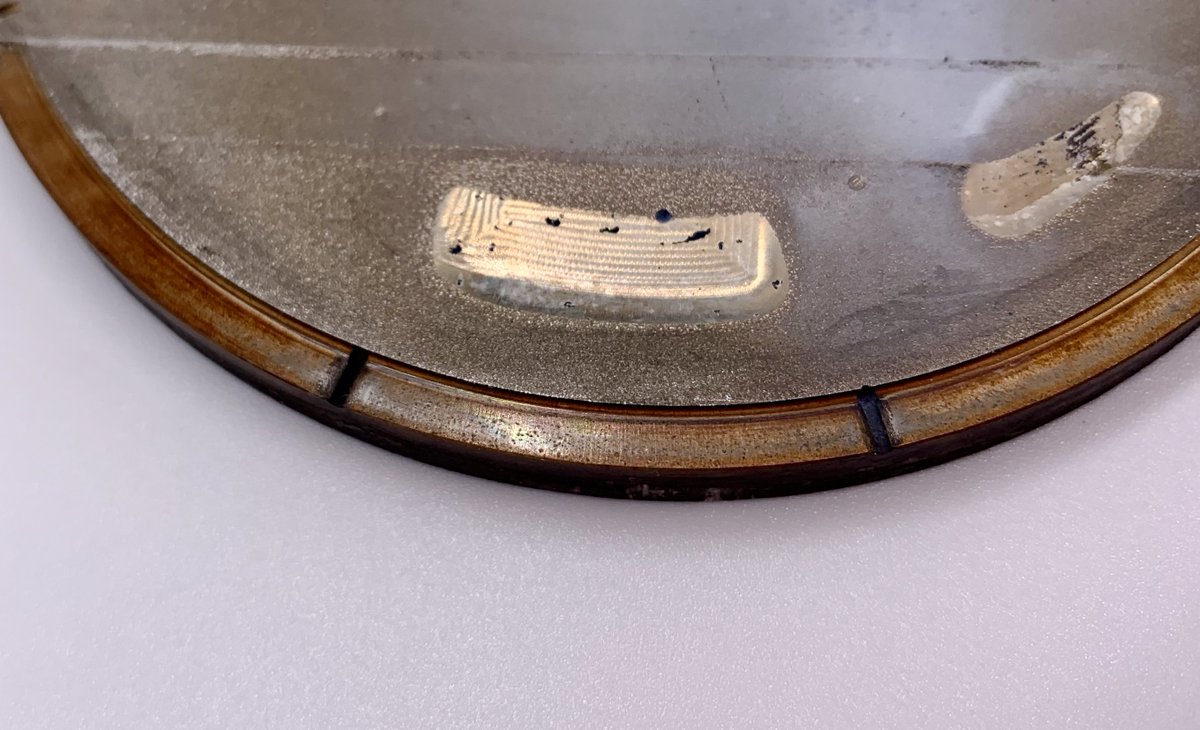 SealTotal's tweet image. Gas ports really help increase ring seal by directing cylinder pressure behind the ring, but carbon build up on the piston can limit the effectiveness of gas ported pistons. However, gas ported rings are proven to stay clean.
 #GasPorted #RaceEngine #Dyno #TotalSeal #PistonRings