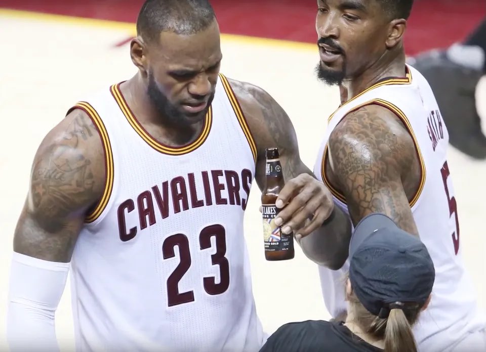 knicks_tape99's tweet photo. Lebron did all this to the Raptors in the span of the 3 games in the playoffs https://t.co/gFvq2HjDAE