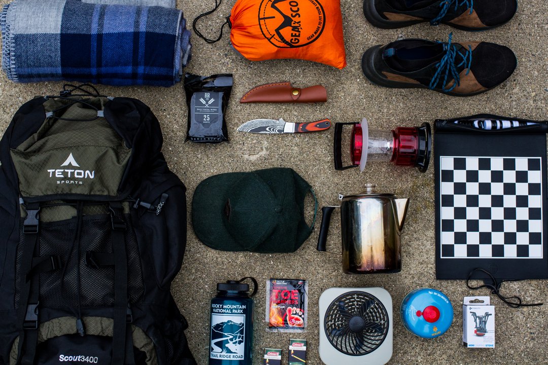 gentlemansbox's tweet photo. Adventure essentials. 🥾 https://t.co/Qjvoxc6Spa