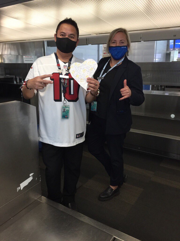 _Olga_Romero's tweet photo. Thank you for being on top of international travel restrictions providing excellent customer service, Rogelio Cuevas #TEAMSFO #SFOCS #UnitedTogether @vjpassa @Auggiie69 @sychew51 @FrazAtUnitedSFO https://t.co/BdVKJgtIh5