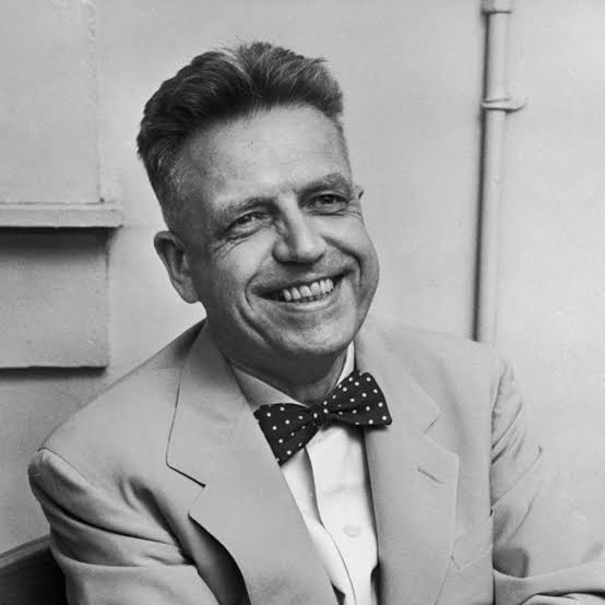 3. Alfred KinseySexologist who created the Kinsey Scale, the first measurement of human sexuality. Although outdated, it was extremely important for it's time. ♡