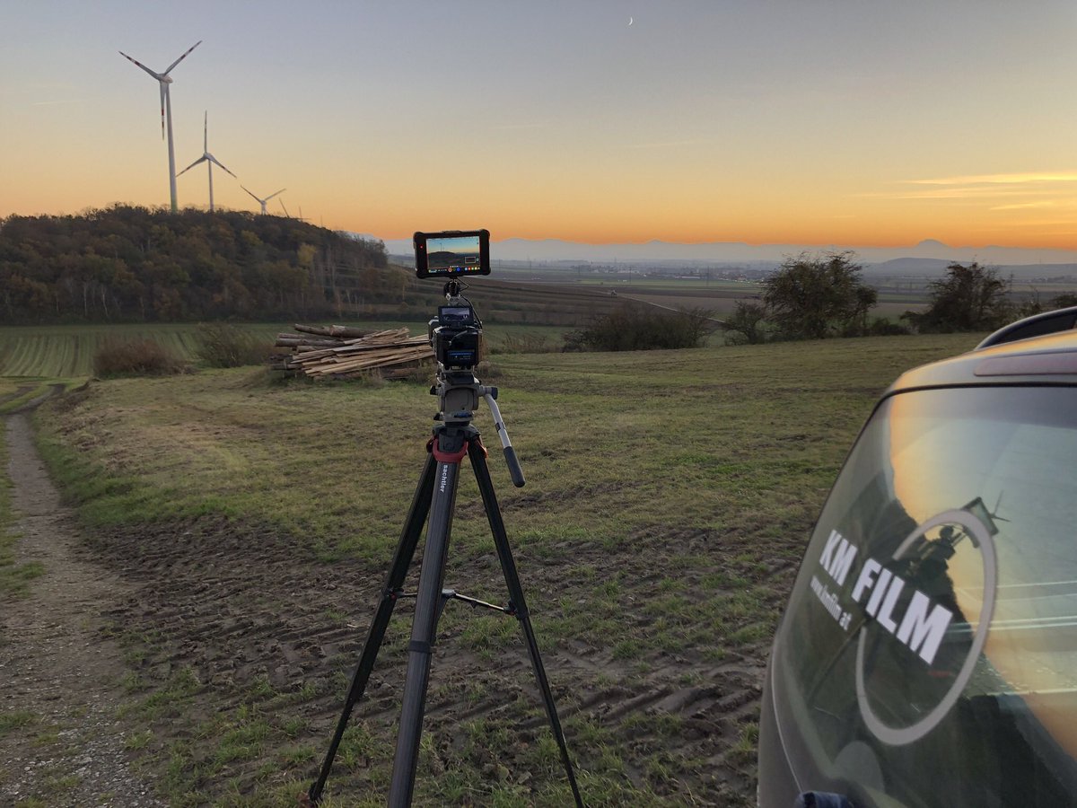 markus_kmfilm's tweet photo. Viel herumgekommen während meiner Lockdown-Drehs 🎥🌞
#videoproduktion #filmproduktion #stockfootage #fs700 #atomos https://t.co/OgeYtSl6TN