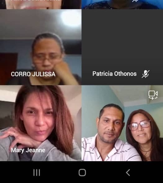 EstherSadin's tweet photo. gracias a Panamá, Colombia, Venezuela, Argentina, España, Alemania y USA, por sumarse a este taller de Romper Paradigmas. Atentos nuevos Talleres pronto. https://t.co/1MA8l6Rq2S