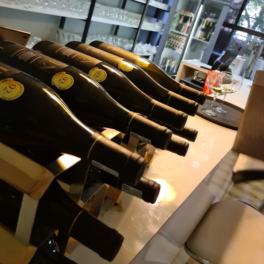 LNWines1483's tweet photo. WINED UP!

... the grand parade.

Our pride and joy, the LN Chardonnay scored 92pts at the Gilbert &amp; Gaillard International Challenge 2020.

#LNWines1483 drink what you deserve. https://t.co/Z7fuJEexq7