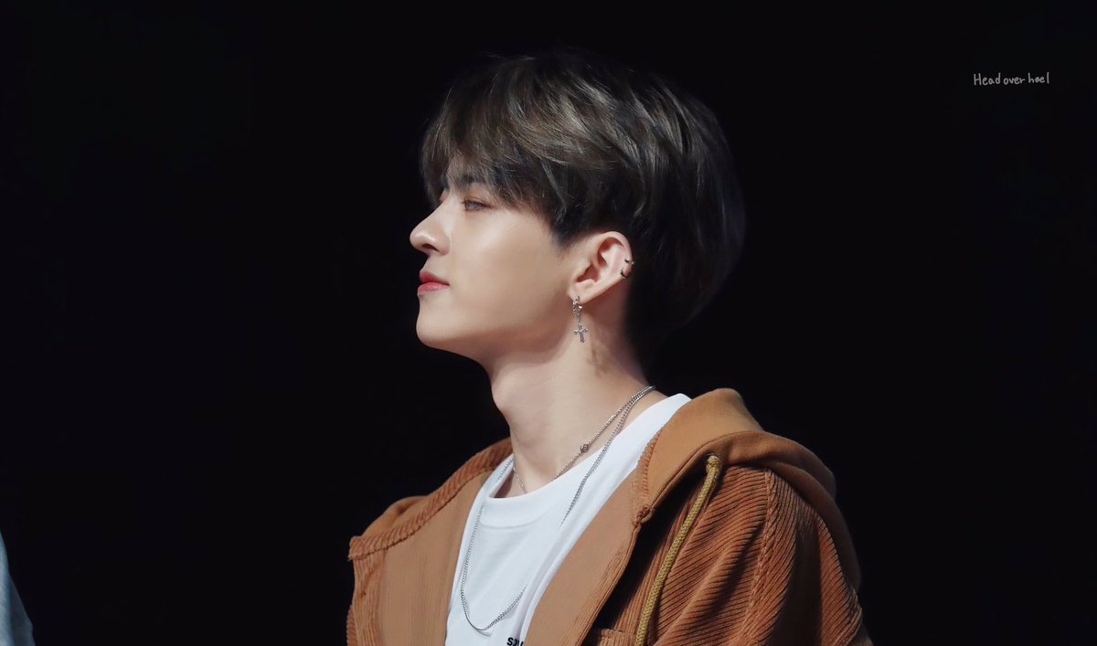 headoverheel99's tweet photo. 201121 슬로우애시드

💛🐰🐿💙

#수빈 #정수빈 #빅톤 #VICTON 
#JUNGSUBIN #하땅사 https://t.co/yoNbLPumV8