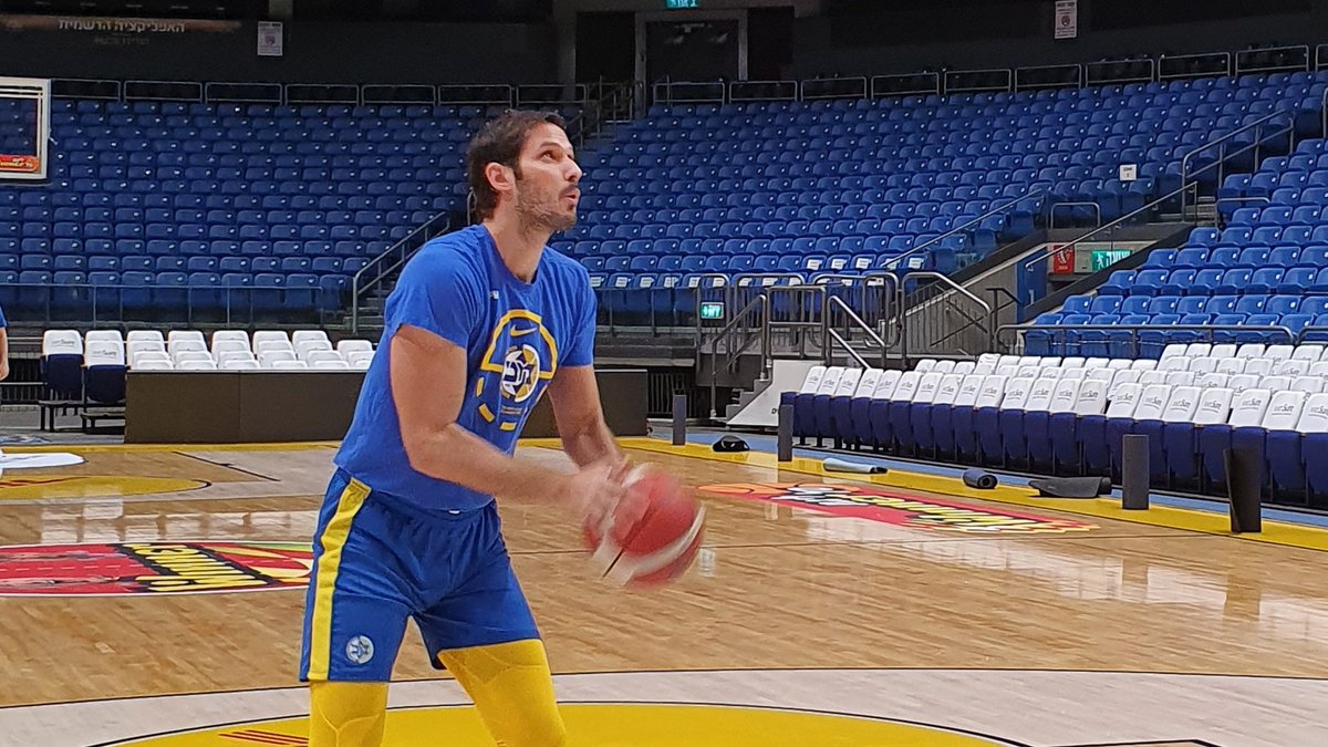 MaccabiTLVBC's tweet photo. לצד ג'ונדי שחוזר, גם עומרי כספי נרשם לסגל מול הפועל חיפה לאחר תקופה ארוכה. ההחלטה הסופית אם לשתפו תתקבל רק מחר לפני המשחק https://t.co/enT4nnlqXR