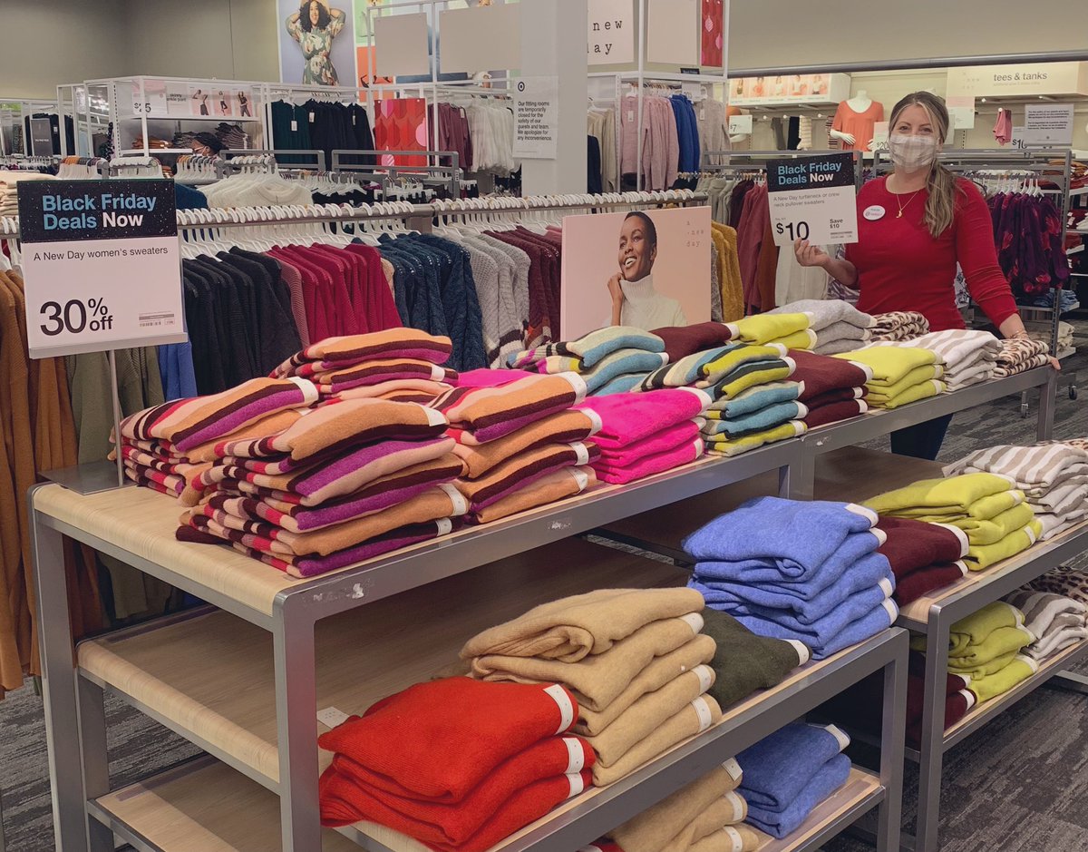 jf_powers's tweet photo. AD ✅ T1916 is BF Ready! Thank you for all your hard working leading up to Black Friday week! #GoSales https://t.co/Y9lqqekqvq