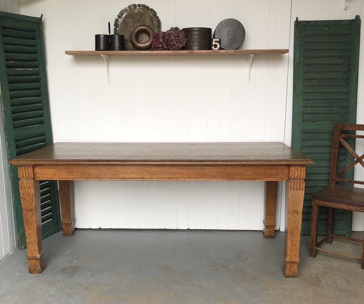 Paul &amp; Lucy Vintage <a href="/DrewPritchard/">Drew Pritchard</a> paullucyvintage.com Adding new stock every Thursday 8am - Added 4 oak college library tables this week. You can signup to our newsletter sentWednesdays 6pm. Exhibiting with <a href="/VirtualVintageF/">VirtualVintageFair</a> &amp; <a href="/asfairs/">Arthur Swallow Fairs</a> virtual events #salavagesundays