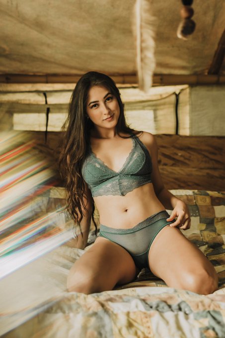 Have you subscribed to my only fans?  Suscribe and get a FREE video 🔥   https://t.co/Z2hprOeOe2 https://t