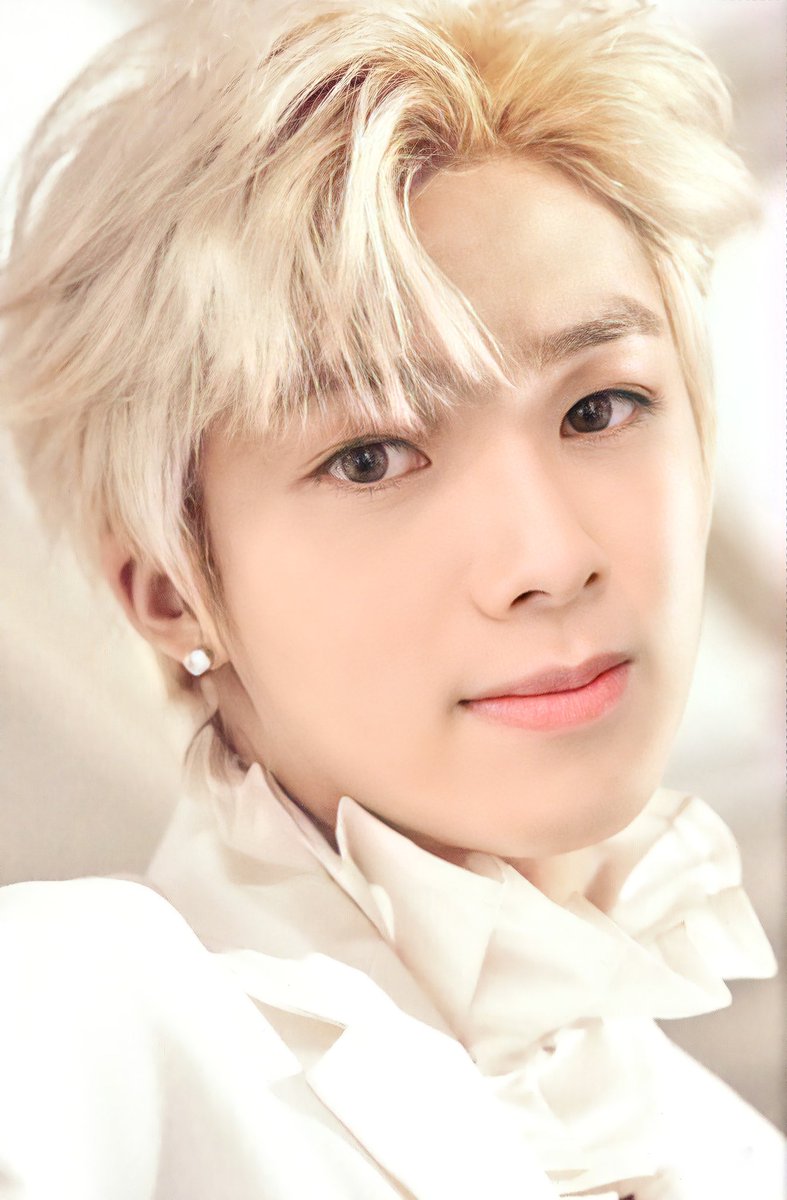 xsmurfka's tweet photo. sram na was belift

#K_DEBUT #K_ROAD_TO_1M #K_OUR_HERO #HAPPY_K_DAY #ILAND_K https://t.co/3ptRR6A6JT