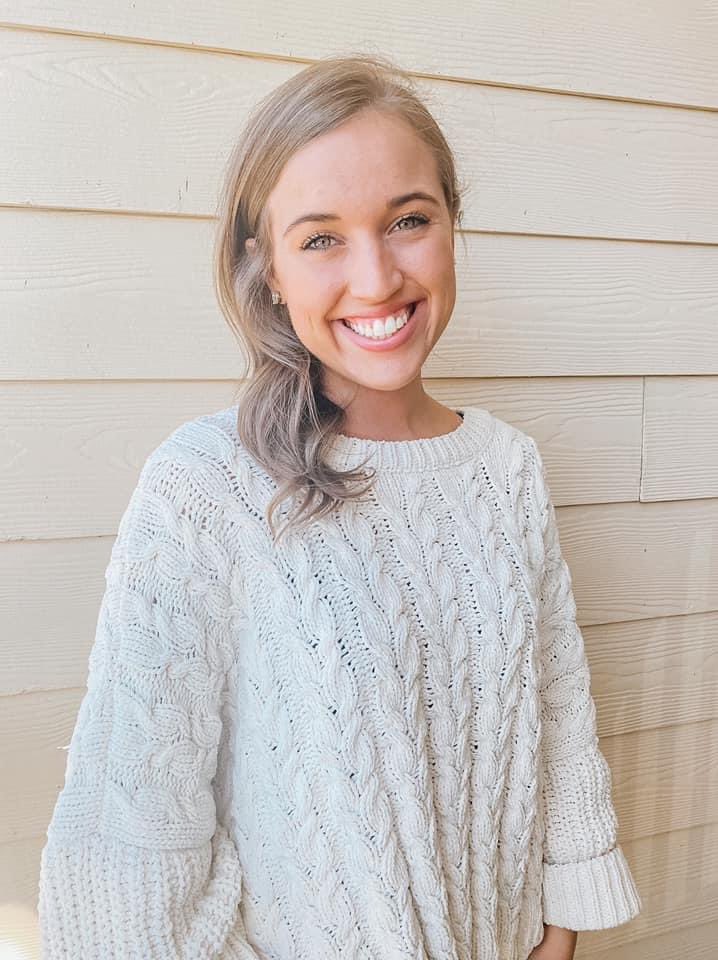 sauphimu's tweet photo. Happy birthday to our girl Carson!! We love you and hope you have the best day!! 💖 https://t.co/HbCrI1mqdz