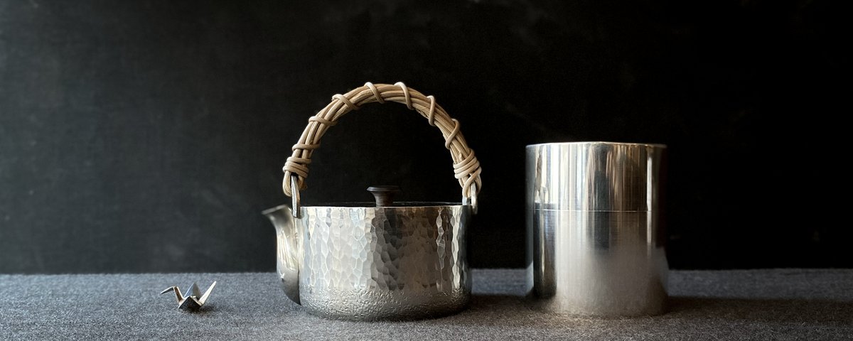 TeaDealers's tweet photo. Sunday Best : Hand Painted Treasures by Toyomasu Kazuo and Seikado Restock - https://t.co/XiWdbRRZjF https://t.co/703bpJA9XQ