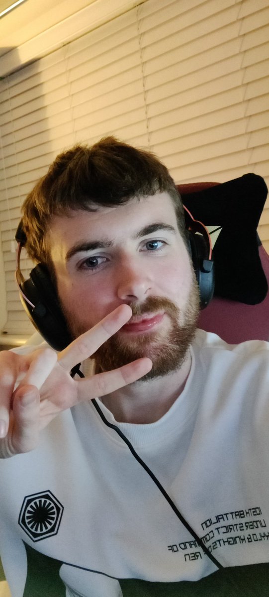 PointlessAdam's tweet image. Call of duty Campaign Vetran twitch.tv/pointlessadam

@EpsilonProject_ 

#RepublicofAhri #CallofDuty #Twitch #CallOfDutyBlackOpsColdWar #SupportSmallStreamers #UKStreamer