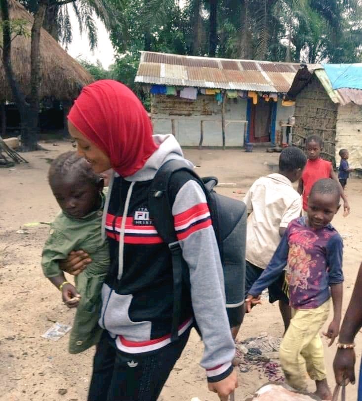 SoumahMambia's tweet photo. L'enfant est une grande entreprise pérenne que nous ignorons, investir dans son éducation c'est de façonner un citoyen épanoui pour une nation forte. 
Chaque enfant mérite une éducation qualitative. https://t.co/zZQp2uxYB6