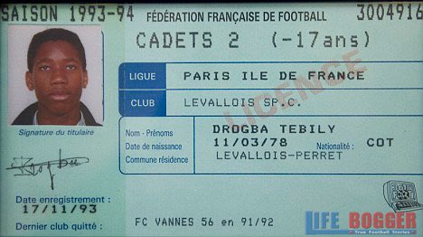 Le tout jeune ivoirien enchaîne les licences dans différents clubs du Nord et de l’Est de la France, ses parents le rejoignent enfin dans l’hexagone et la faille Drogba s’installe dans la région parisienne..En 1993, Didier prend une licence à Levallois, le club de son enfance.