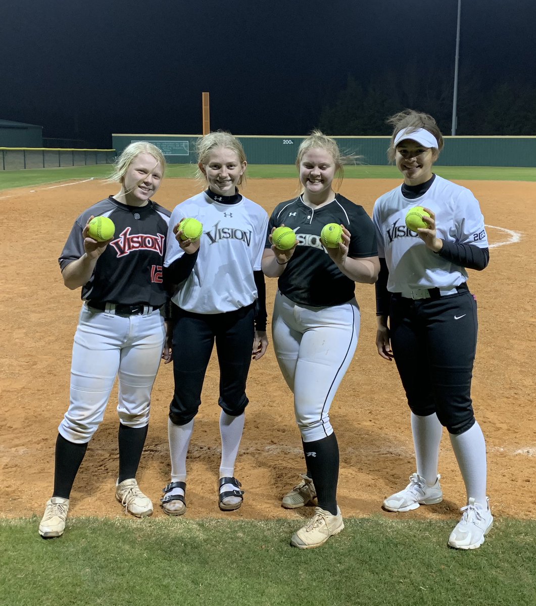 The Vision girls showed up yesterday at the OBU round robin!  It was a blast watching both teams compete yesterday. <a href="/OBU_Softball/">OBU Softball</a> @visiongoldAR <a href="/VisionArkansas/">VisionGold18U</a>