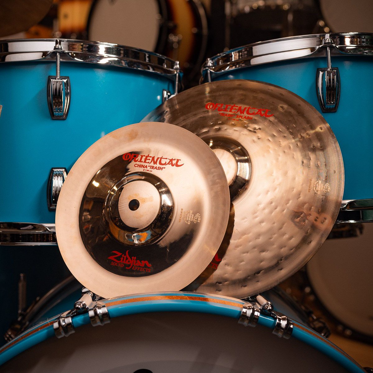 chicago_drum's tweet photo. Add some dynamic color to your kit with the @ZildjianCompany 11" Oriental Trash Splash/8" Oriental Trash Stack. https://t.co/zXzw9SlCen #cde #chicagodrumexchange #chicagomusicexchange #drumlove #drumstagram #drumsdaily #drumshop #Zildjian #Trashstack #snaredrumfreakz #gearybusey https://t.co/93uS8Md6Rt