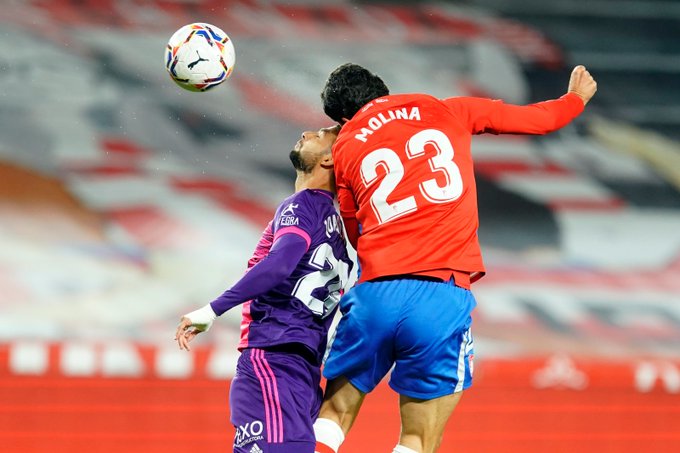🇪🇸 #LaLiga Fecha 10:
✅ Final del primer tiempo en el Nuevo Los Cármenes🏟️
⚽️ Granada 0 vs. Valladolid 1 (Óscar Plano)
🇦🇷 Nehuen Pérez, en el banco del local
🇨🇱 Fabián Orellana, titular en la visita https://t.co/izcbI0Be3x