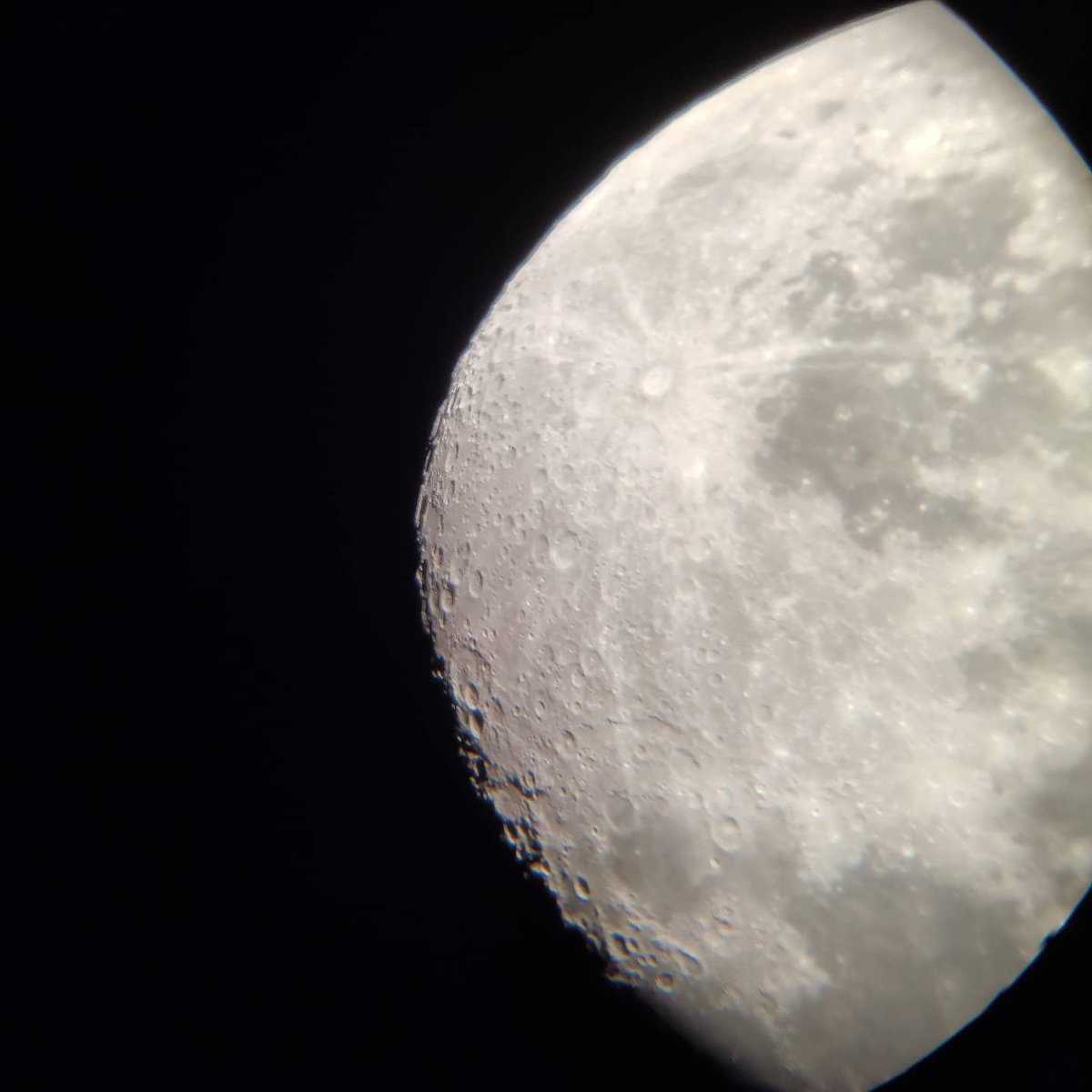 Asbjörn tweet media