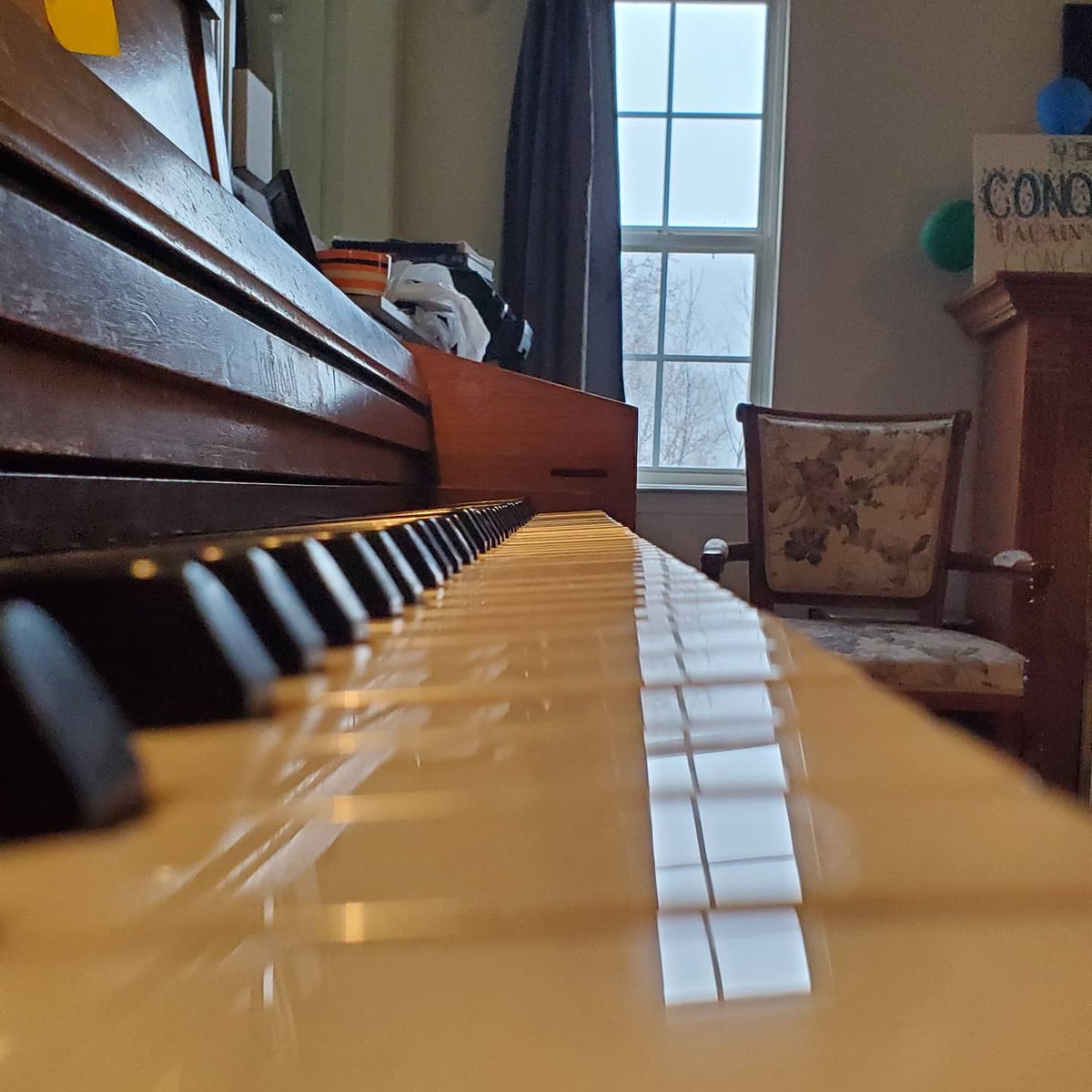 MaguloAdam's tweet image. Today I am grateful for the piano, for music, and for the hands that play. Bringing joy and happiness to my home. #givethanks