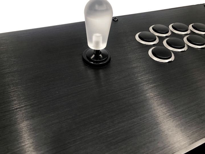 ArcadeShock's tweet photo. Now Available
Hori Fighting Edge HGA Panel Full Collar Conversion Kit
https://t.co/xwwzvuIFde
Shown with IST's FUJIN III Lever
This kit includes the bottom panel with joystick mount and the top brushed aluminum panel
#hori #fightingedge #highgradealuminum #koreanlever https://t.co/GQYTcBLJpE