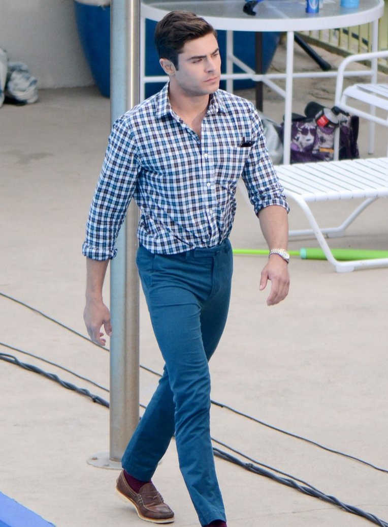 penisul lui zac efron